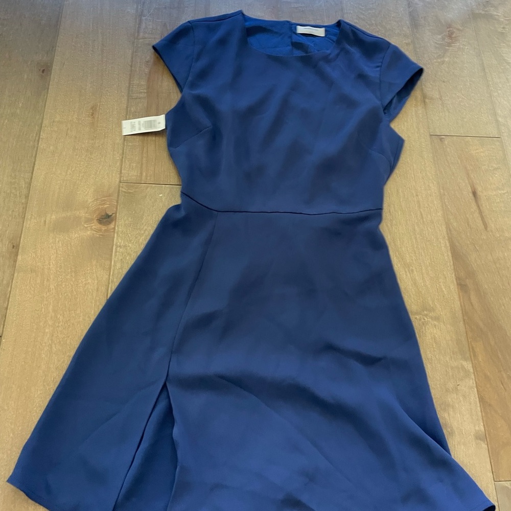 Navy blue aritzia dress NYT